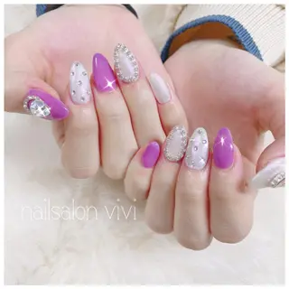 ネイル ＶＩＶＩ nailsalonのネイルデザイン