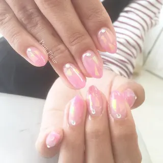 ネイル Petit Fleur所属・青柳 亜梨奈のマツエク・マツパデザイン