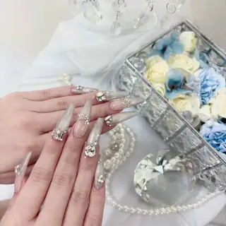 ネイル Le'ciel所属・吉川 怜那のネイルデザイン