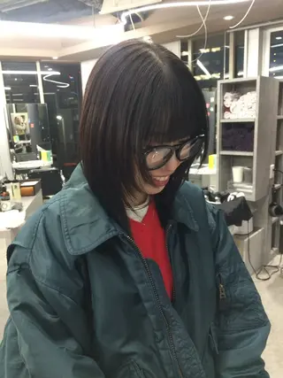 ミディアム 杏 華のヘアスタイル