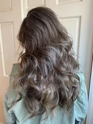 セミロング カラー ヘアアレンジ WATARU🔥／ 外国人風ハイライトのヘアスタイル