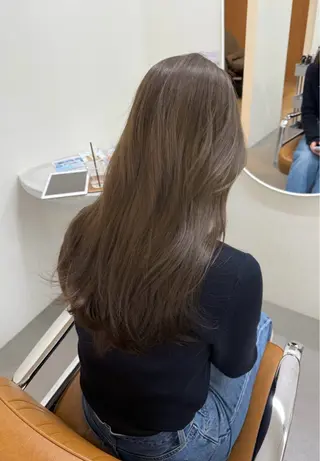 カラー fab.所属・檜 果歩のヘアスタイル