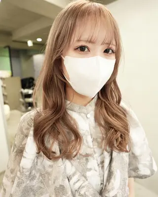 ロング THE MAISONのヘアスタイル