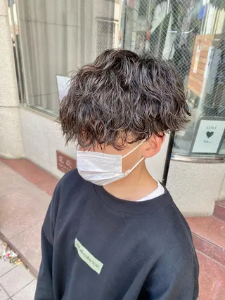 ショート パーマ メンズ 酸スト/フェザー パーマ/三谷海斗のヘアスタイル