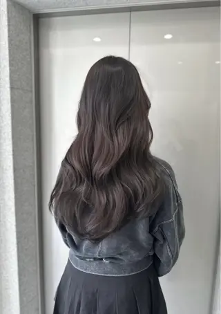 セミロング ショート、ボブ 顔周り、前髪✨のヘアスタイル