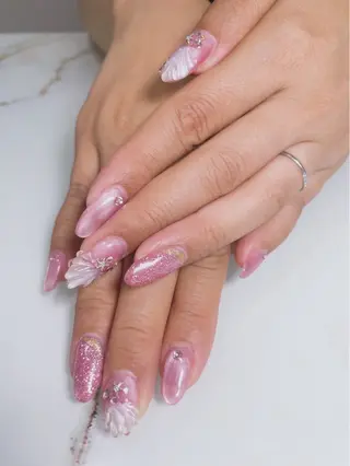 ネイル Megumi Sakuraiのネイルデザイン