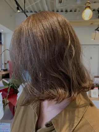 ミディアム カラー 似合わせカラー/艶 髪質改善/ヨシザキのヘアスタイル