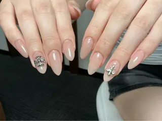 ネイル J&C Nail Salon吉祥寺所属・YU KIのネイルデザイン