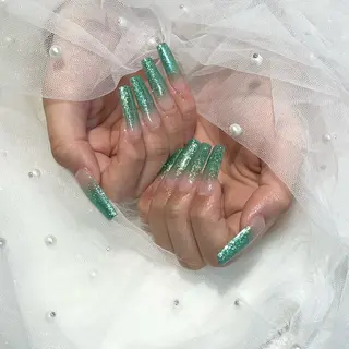 ネイル WISTERIA megumiのネイルデザイン