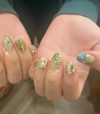 ネイル AT.1011(アトリエテンイレブン)所属・AT.1011 (ハルカ)のネイルデザイン