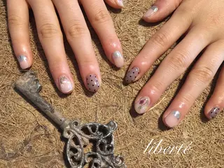 ネイル liberté (リベルテ)のネイルデザイン