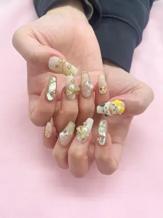 ネイル 五十嵐 美智のネイルデザイン