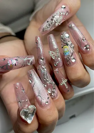ネイル Nail Salon L'arc所属・☆Mèo ☆のネイルデザイン