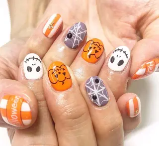 ネイル リラネイル Aikenのネイルデザイン