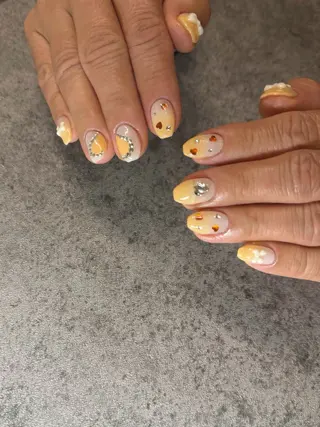 ネイル m-nail所属・m-nail 🌙minamiのネイルデザイン