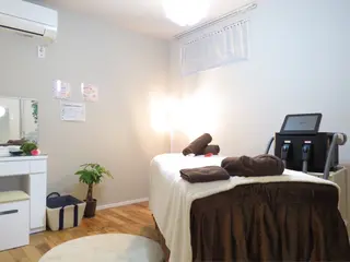 CREVIA所属・頑張る女性のサロン CREVIAのエステ・リラクイメージ