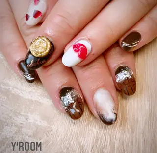 ネイル YUKA （ネイリスト）のネイルデザイン
