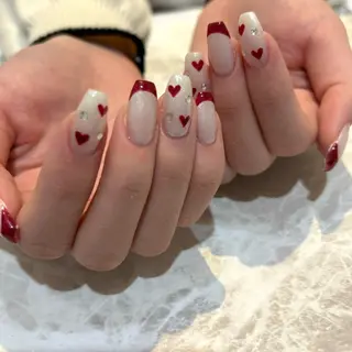 ネイル private salon magique所属・Rina🫧 大阪/福島のネイルデザイン