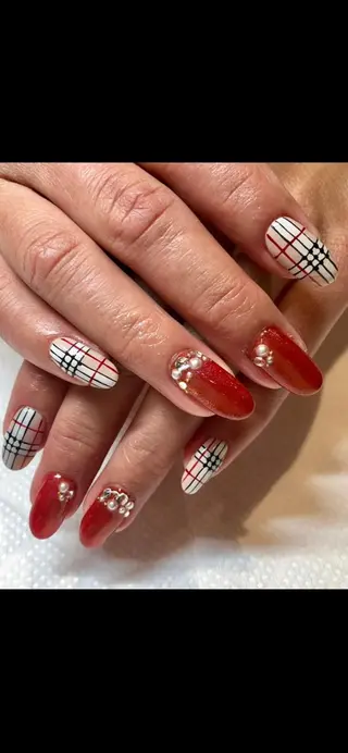 ネイル Nailist Honamiのネイルデザイン