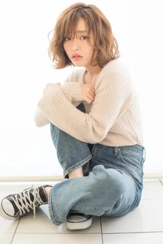 ショート Alisha by artinaのヘアスタイル