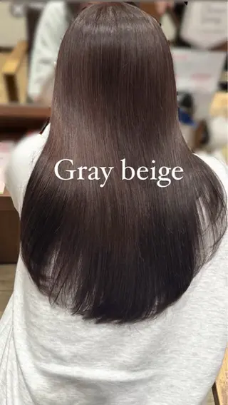 ロング カラー hiilo.所属・梶川 利央奈のヘアスタイル