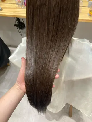 ロング ✨色持ちの良い艶 カラー✨蟹江真世のヘアスタイル