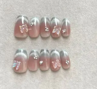 ネイル Pure&Rich Nailのネイルデザイン