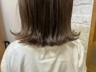 ミディアム カラー ヘアアレンジ re naのヘアスタイル