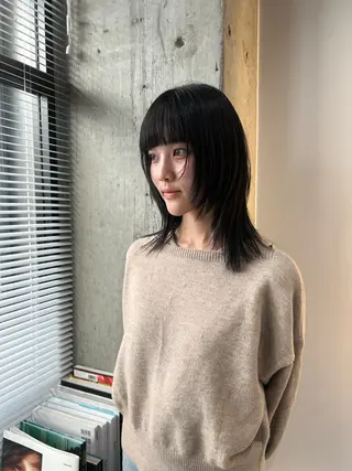ミディアム Nece所属・鈴木 よつはのヘアスタイル