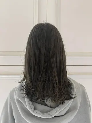 セミロング 田中 未澪のヘアスタイル