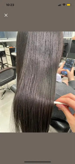 ロング 艶髪カラー特化 mao🍒のヘアスタイル