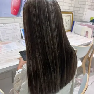ロング カラー ヘアケアサロン MAIN[メイン]のヘアスタイル