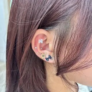 くさかみさき🌼暖色 /耳つぼ/オタク🌼のヘアスタイル