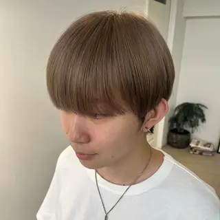 ショート カラー 【sica】 レナのヘアスタイル
