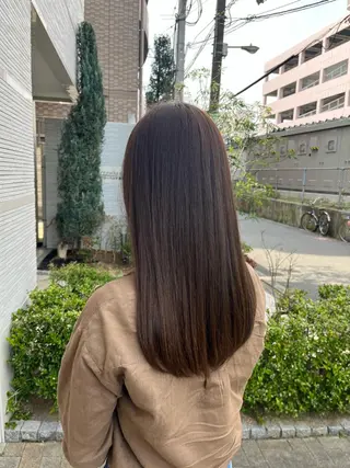 カラー KOKORO 中村 朱里のヘアスタイル