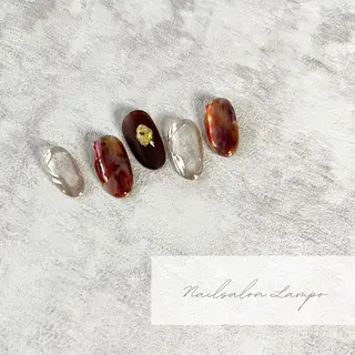 ネイル 大向 祐子のネイルデザイン