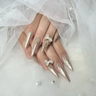 ネイル AYAKA🩵難波♡ 韓国ネイルで可愛く♡のネイルデザイン