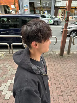 パーマ メンズ 韓国風/メンズ アイブロウワックスの眉毛・アイブロウイメージ