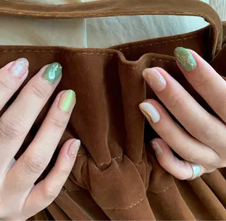 ネイル 佐藤 穂乃香のネイルデザイン