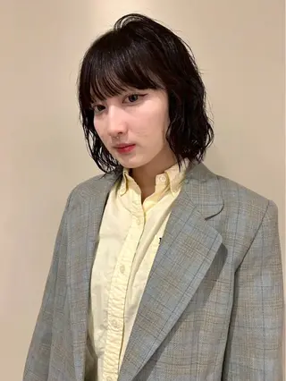 ミディアム カラー パーマ 栗山 瑠花のヘアスタイル