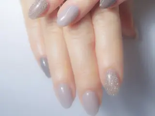 ミディアム サロン リムネイルのネイルデザイン