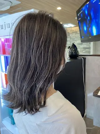 セミロング カラー RIENS♡xrea 山本優舞のヘアスタイル