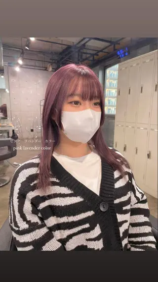 ミディアム カラー パーマ ヘアアレンジ メンズ キッズ ネイル マツエク・マツパ アイブロウ 透明感カラー・レイヤ ー🎀amika🎀のヘアスタイル