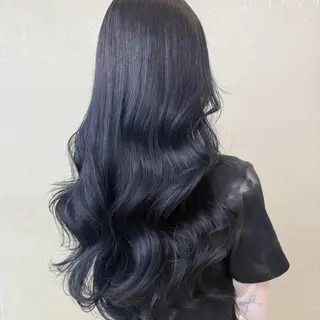 カラー DEEokazaki saeのヘアスタイル