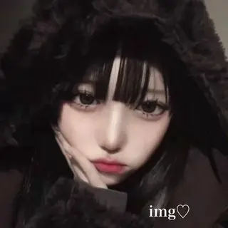 ロング カラー ヘアアレンジ 💓ブリーチ特化 透明感💓あい💓のヘアスタイル