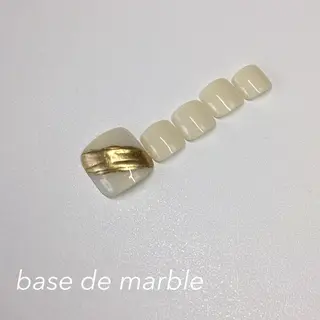 ネイル オモルフィ所属・カラーリスト marumoのヘアスタイル