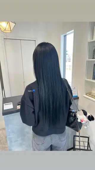 ロング カラー 黒阪 なみのヘアスタイル