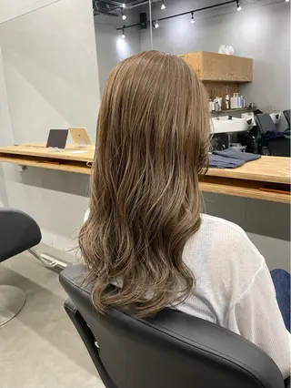 ロング ひより ／Nのヘアスタイル