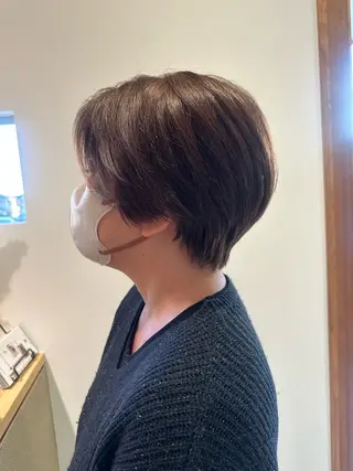 ショート レイヤー/蟹江/ くすみカラー/川口のヘアスタイル