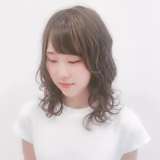 ミディアム カラー パーマ 【ﾏﾏを応援📣】託 児ｱﾘ美容室❣️横田のヘアスタイル